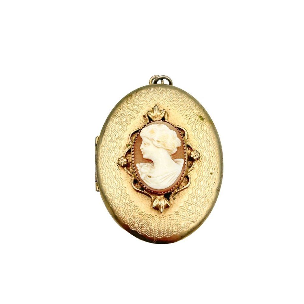 Vintage Genuine Carved Cameo Locket Pendant Gold Tone Pic Photo Holder Jewelry